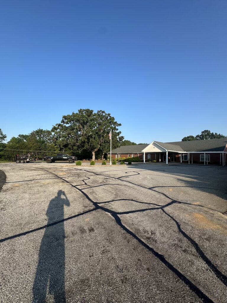 4 Keys to a Successful Asphalt Crack Sealing Job